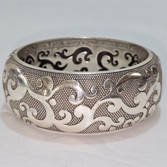 BRIGHTON SHEBA Silver Oval HEAVY Tall‎  1 1/4" Bangle Bracelet Preloved - Picture 1 of 8